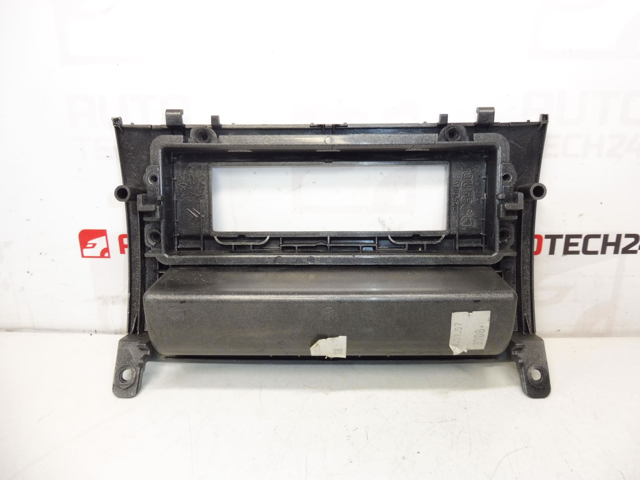 Moldura do Rádio Peugeot 407 9657788777 - Image 2