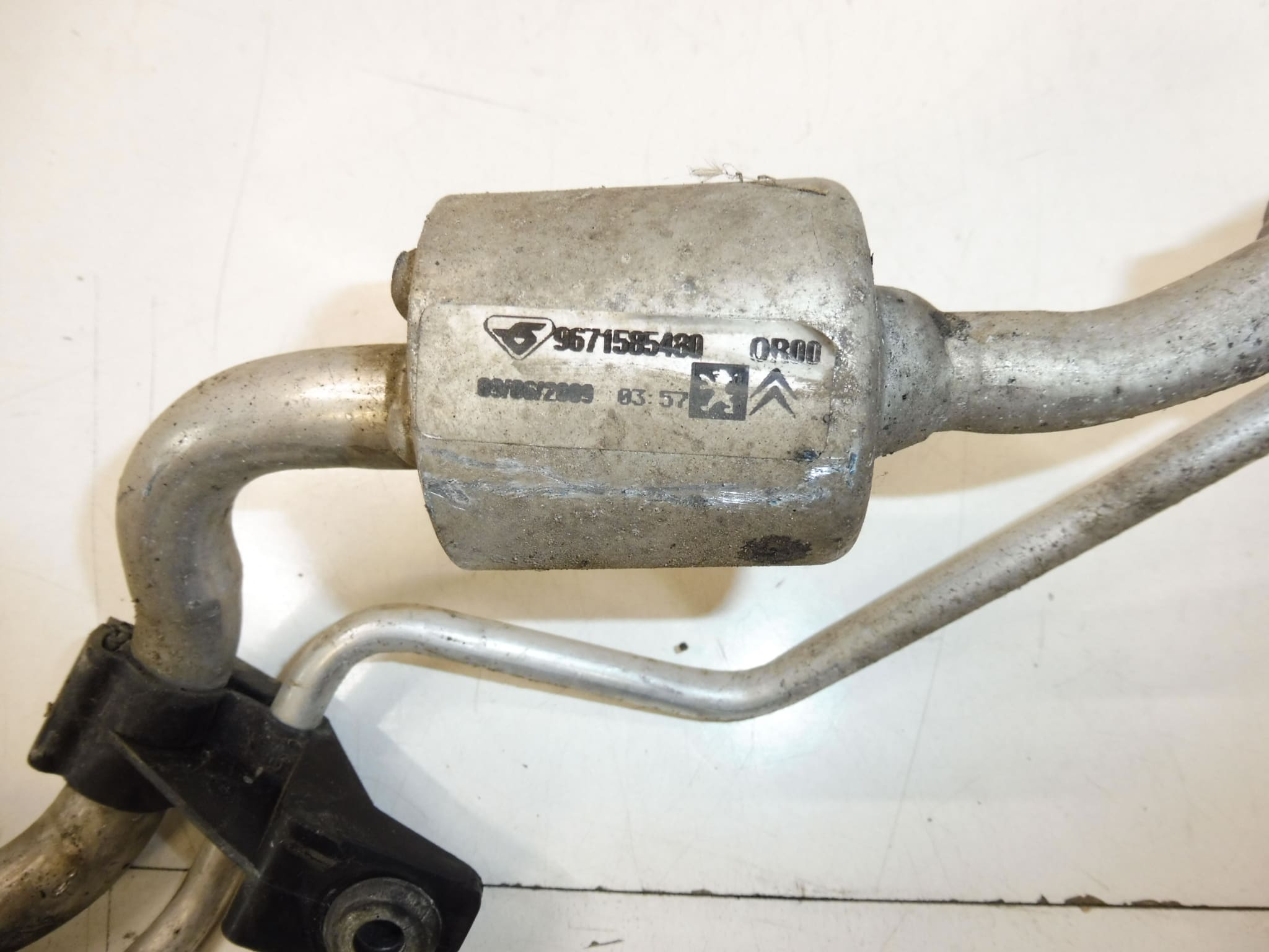 Tubo de Ar Condicionado Duplo Citroën C3 Picasso Peugeot 207 9671585480 9678309780 6477J3 - Image 2