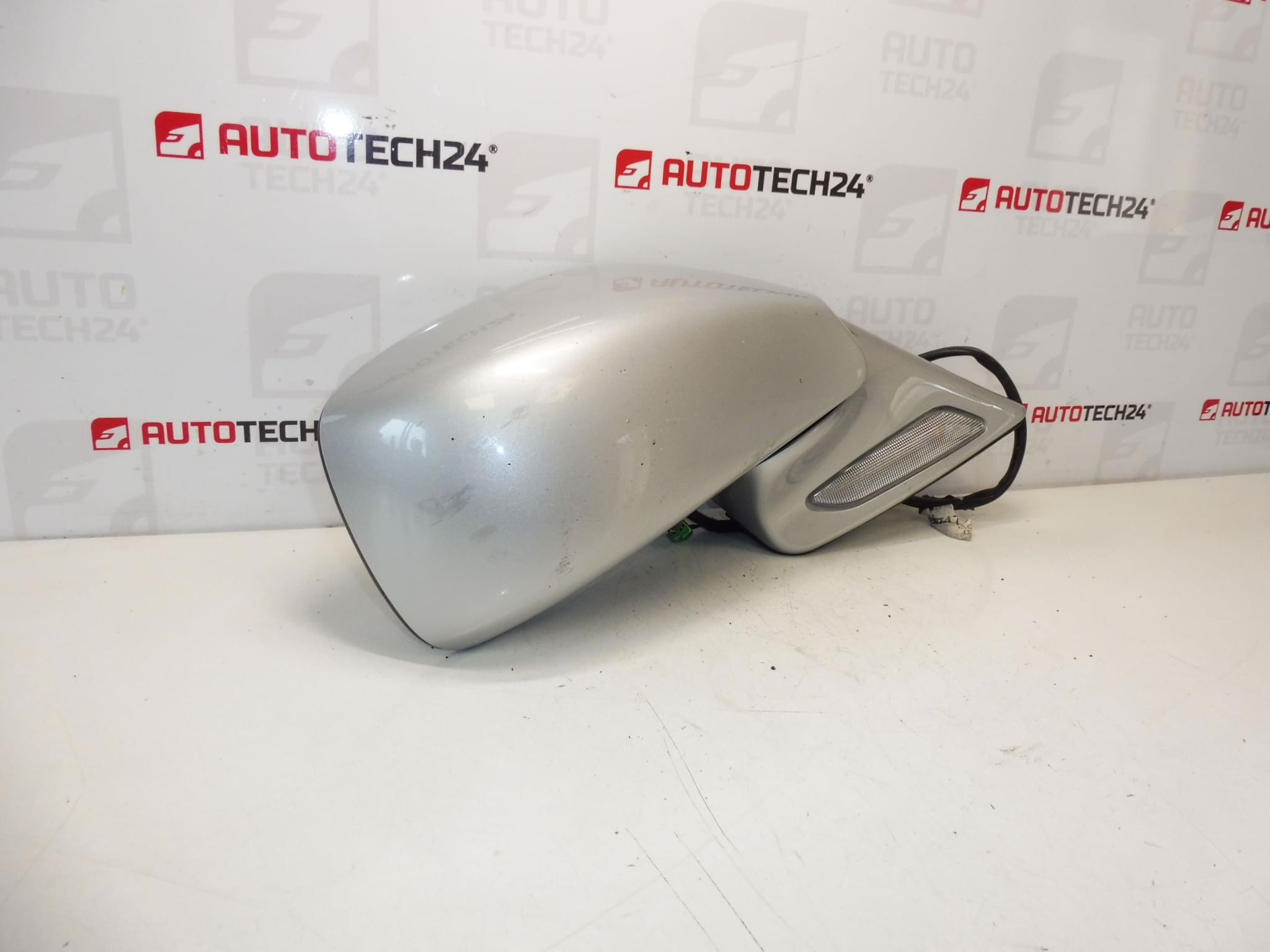 Espelho direito ezrc Citroën Peugeot 14009349ZR 8153FV
