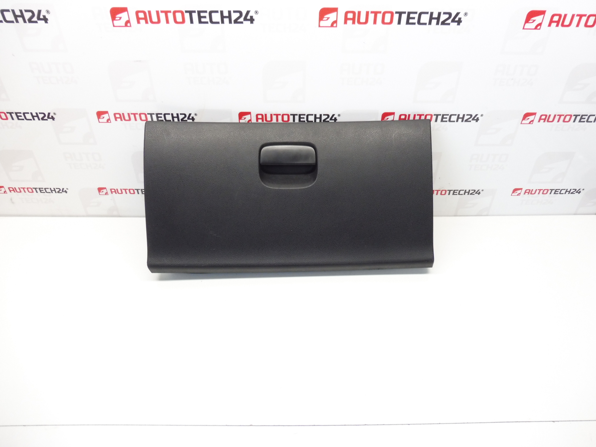 Tampa lateral de armazenamento Peugeot 308 8226LE