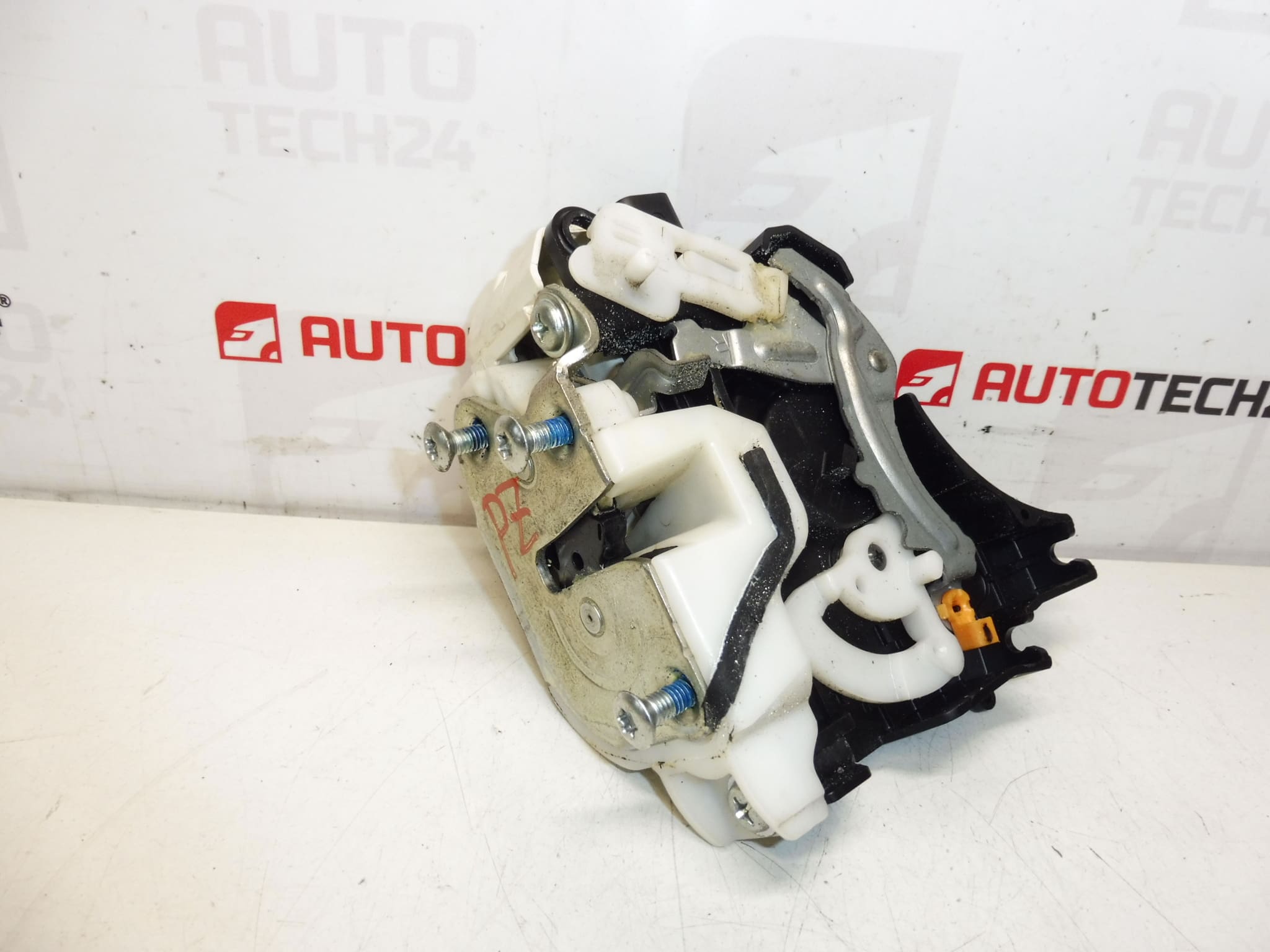 Citroën C-Crosser Peugeot 4007 Fechadura da porta traseira 9138Q6 - Image 2