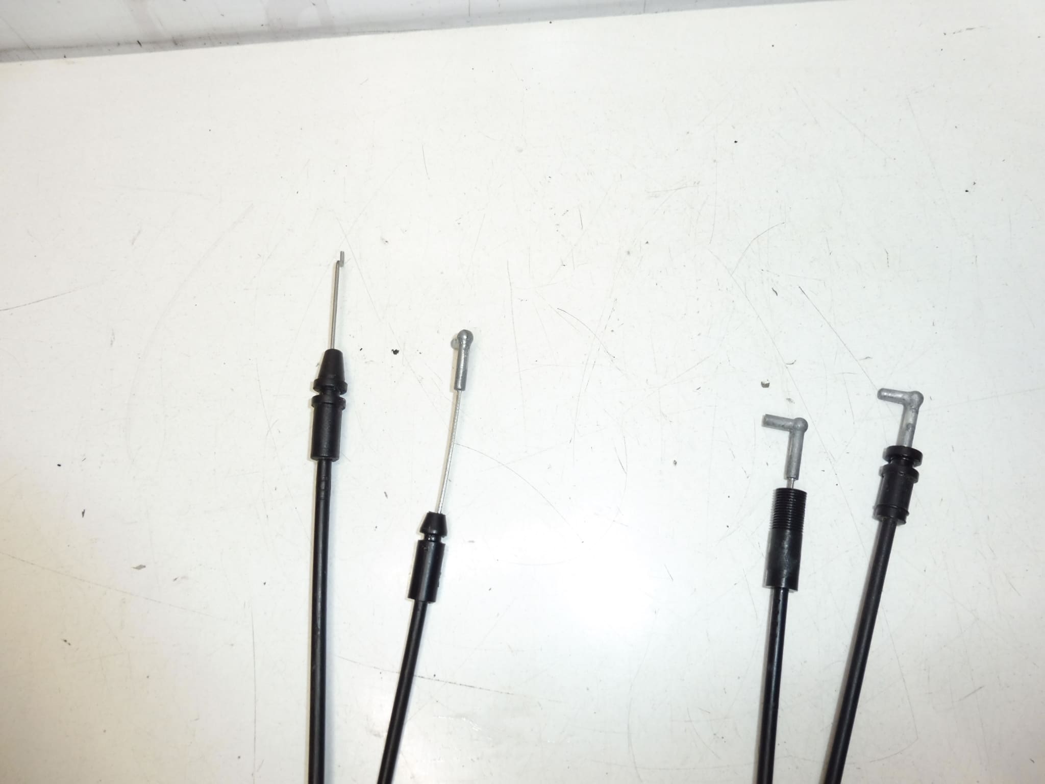 Peças usadas para Citroën C-Crosser e Peugeot 4007 - 9151CCP, 9151CR - Image 2