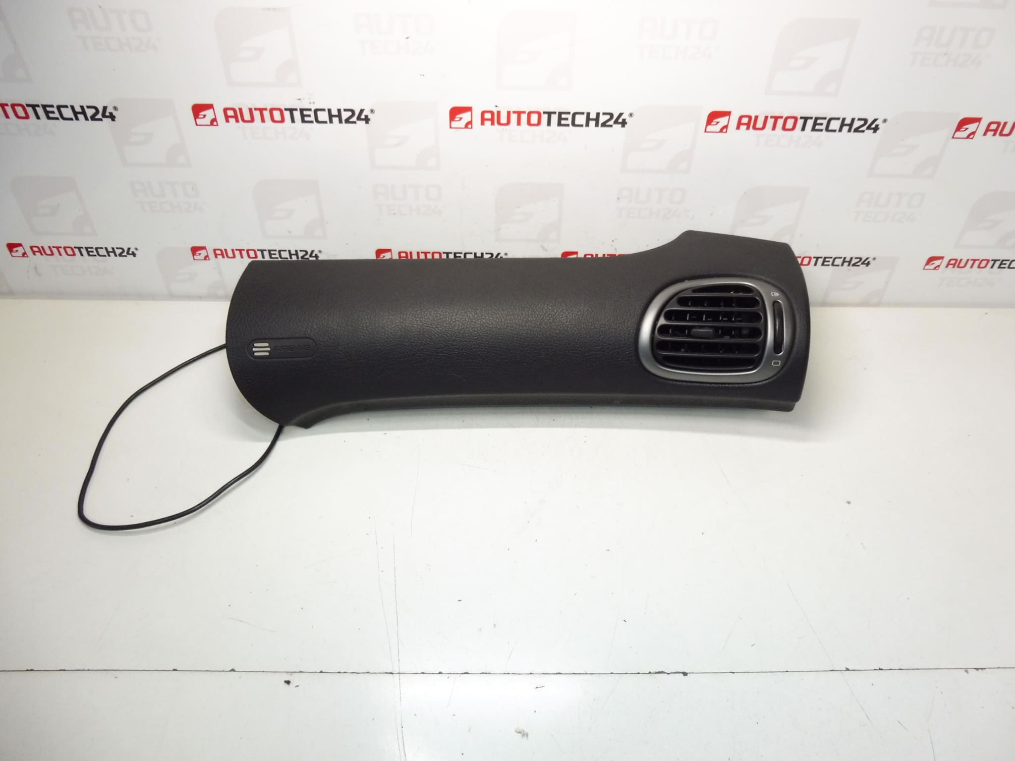 Airbag do passageiro Peugeot 206 9683503180 8226TS