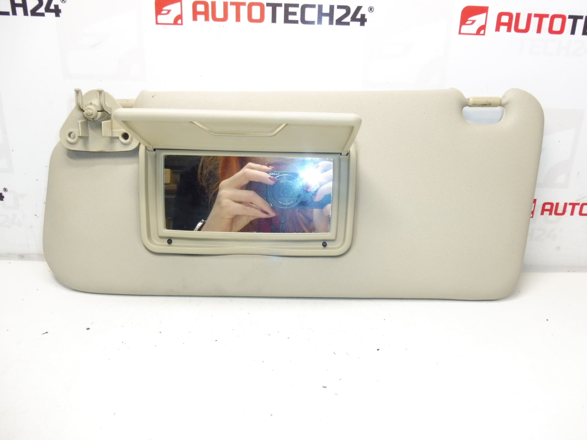 Citroën C-Crosser Peugeot 4007 8143TW - Image 2