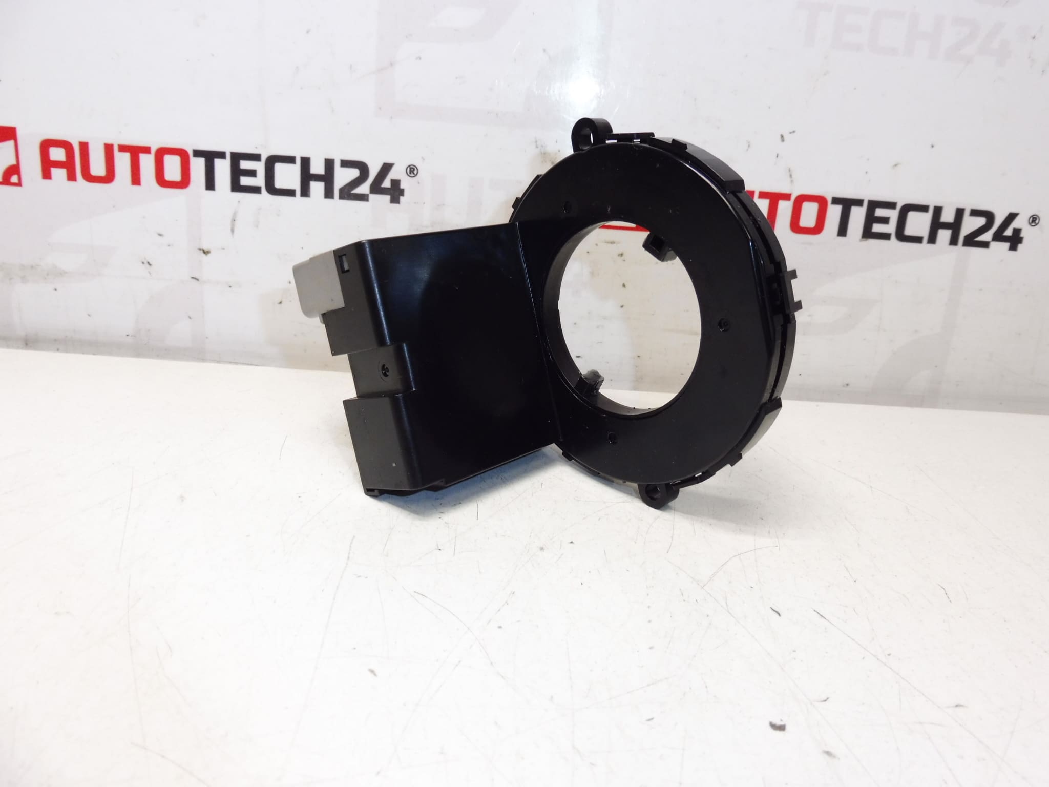 Citroën Peugeot 89245-010 4545G8 Sensor do volante