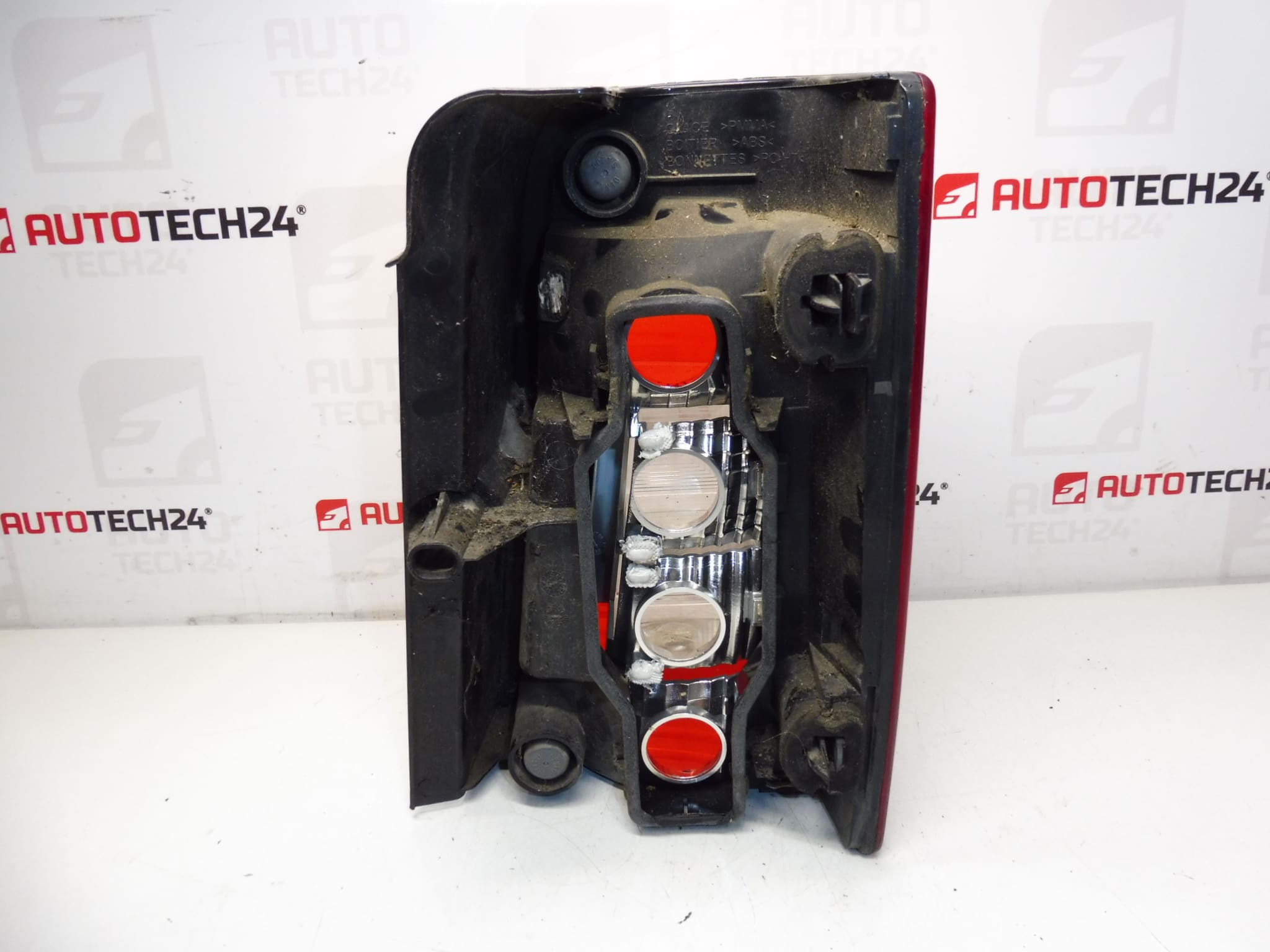 Luz traseira esquerda Citroën Peugeot 6350Z0 6350CX - Image 2