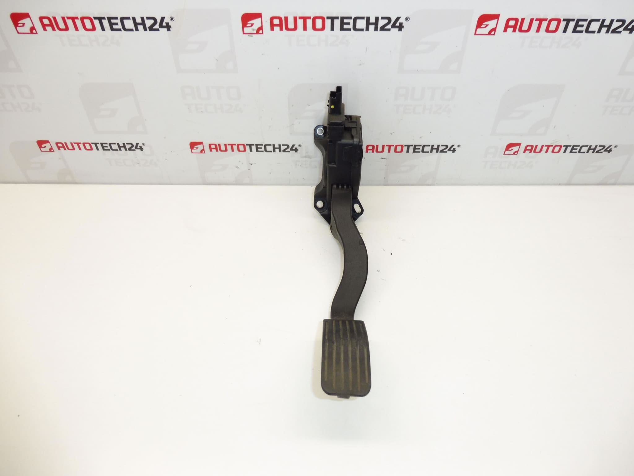 Pedal do acelerador Citroën Peugeot 6PV009083-00 9680756880 1601AW