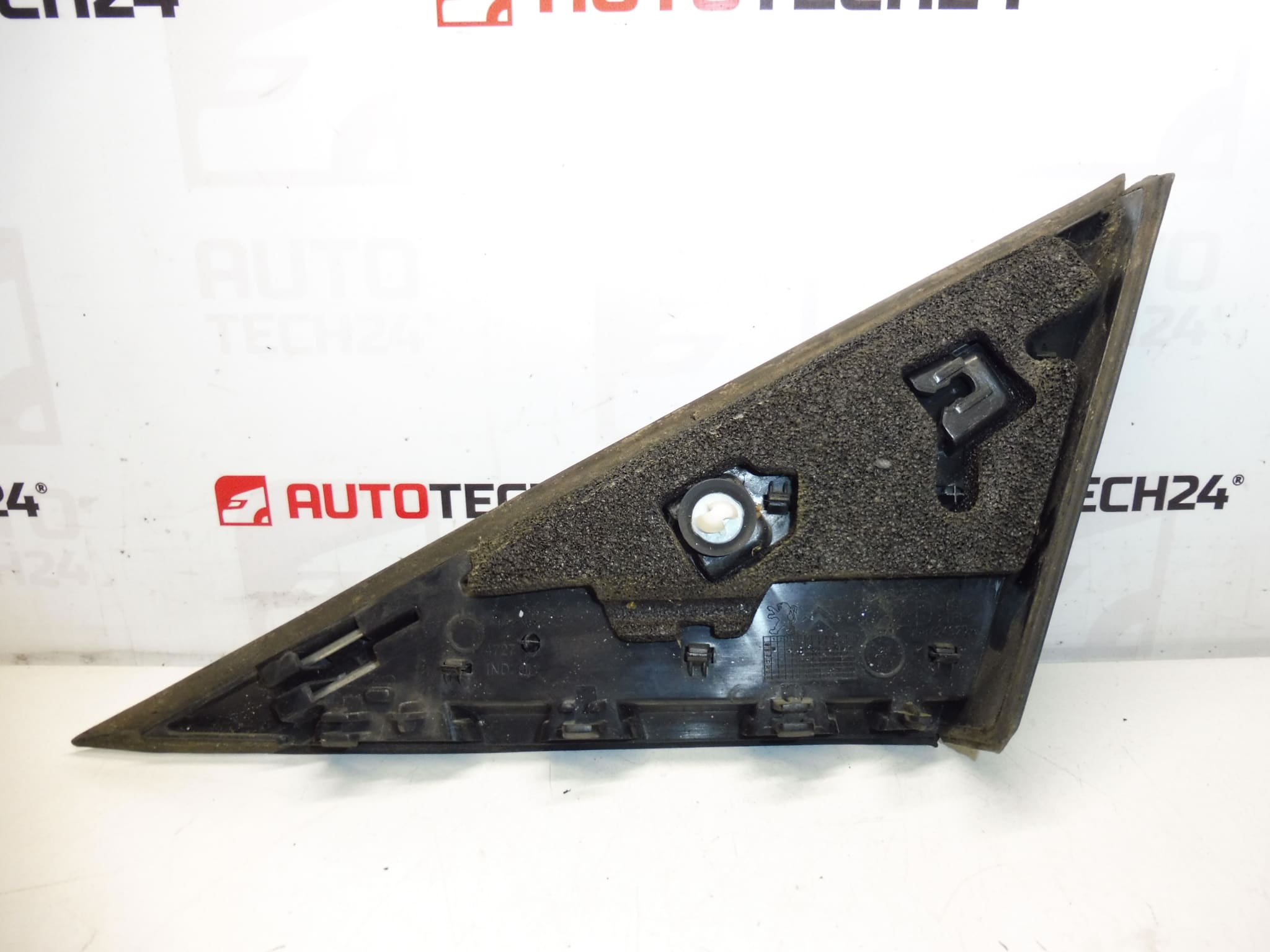 Tampa na frente do espelho direito Peugeot 3008 e 5008 96842432XY 9025T0 - Image 2