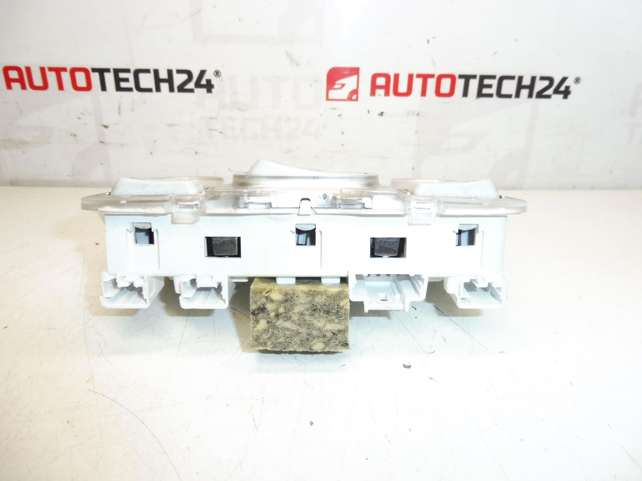 Iluminação interior Citroën Peugeot 96781445PR - Image 2