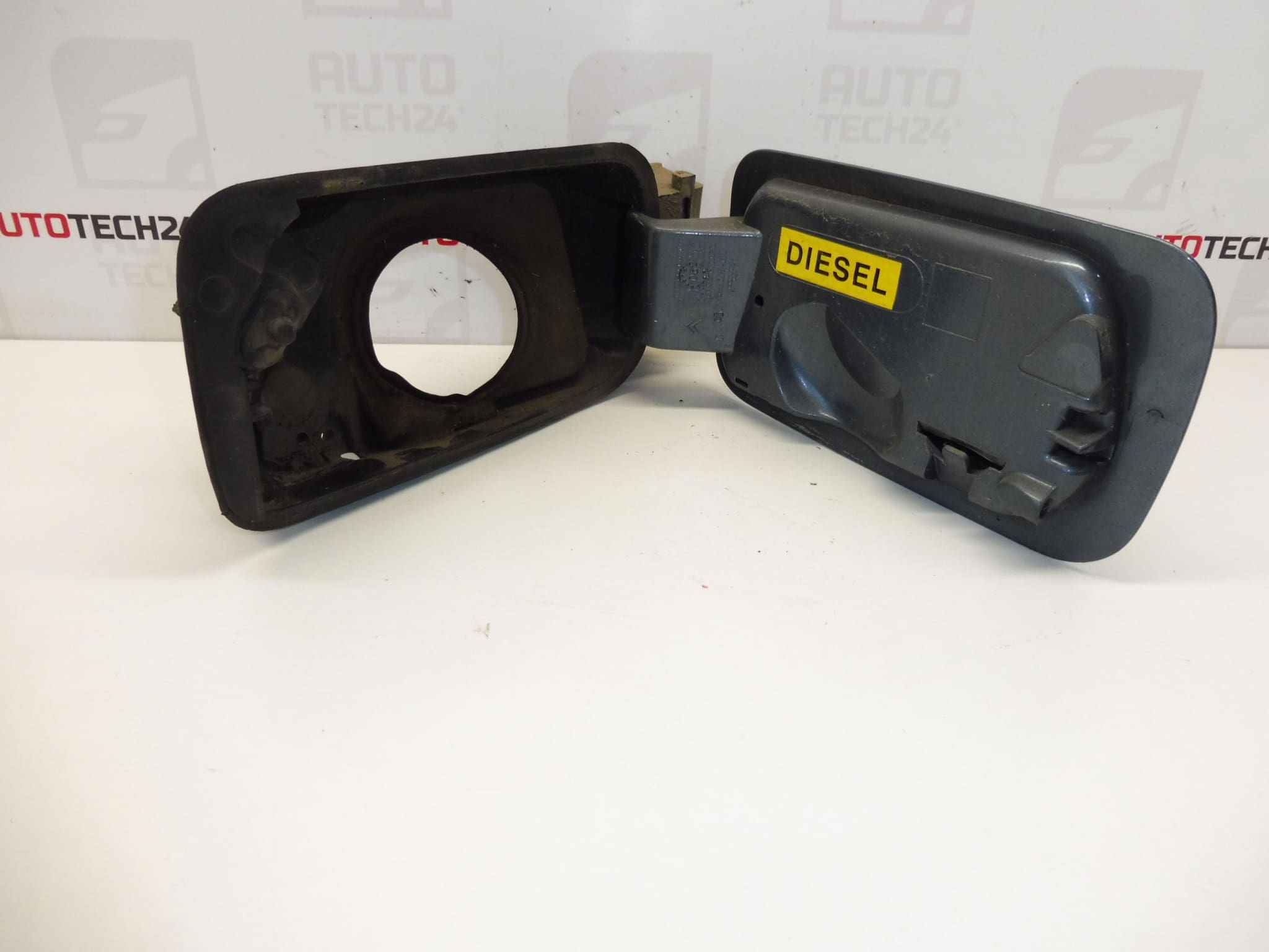 Tampa do tanque Citroën C5 EZWD 9633284180 151784 - Image 2