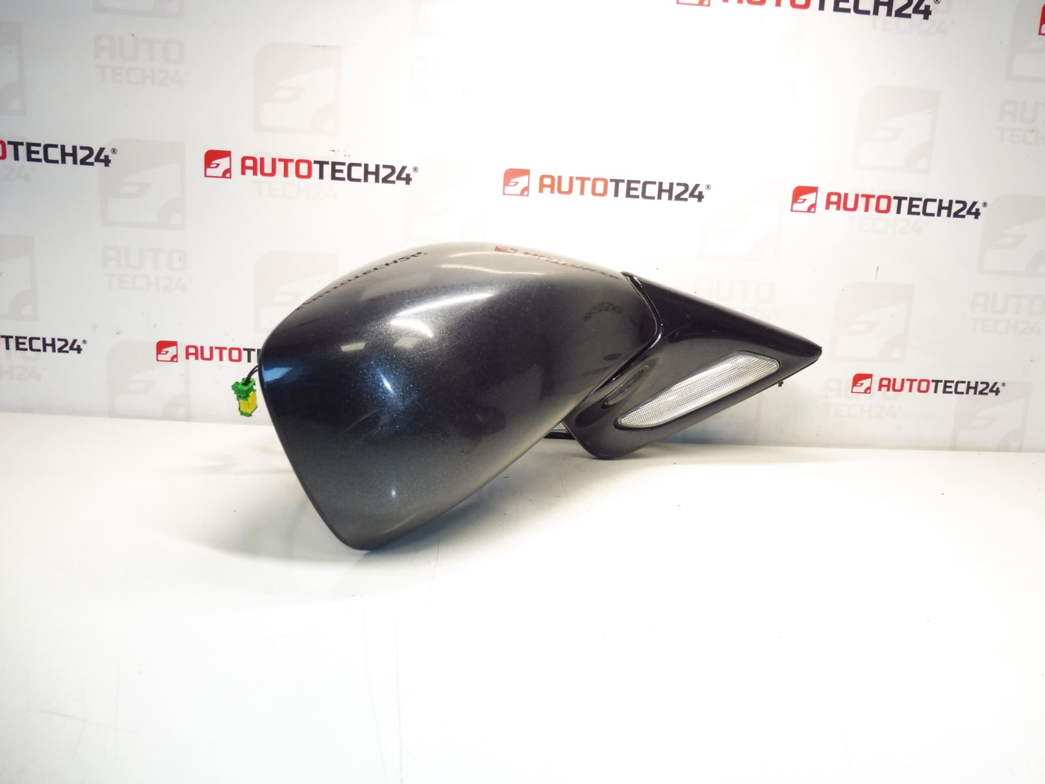 Espelho retrovisor direito EYJC Citroën Peugeot 14009349YJ 8153FV