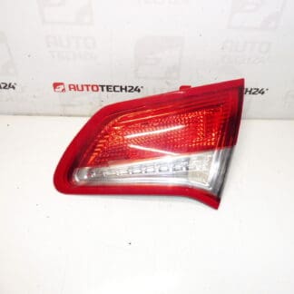 Moldura decorativa da lâmpada traseira direita Citroën C4 II 9672155480 7453E4