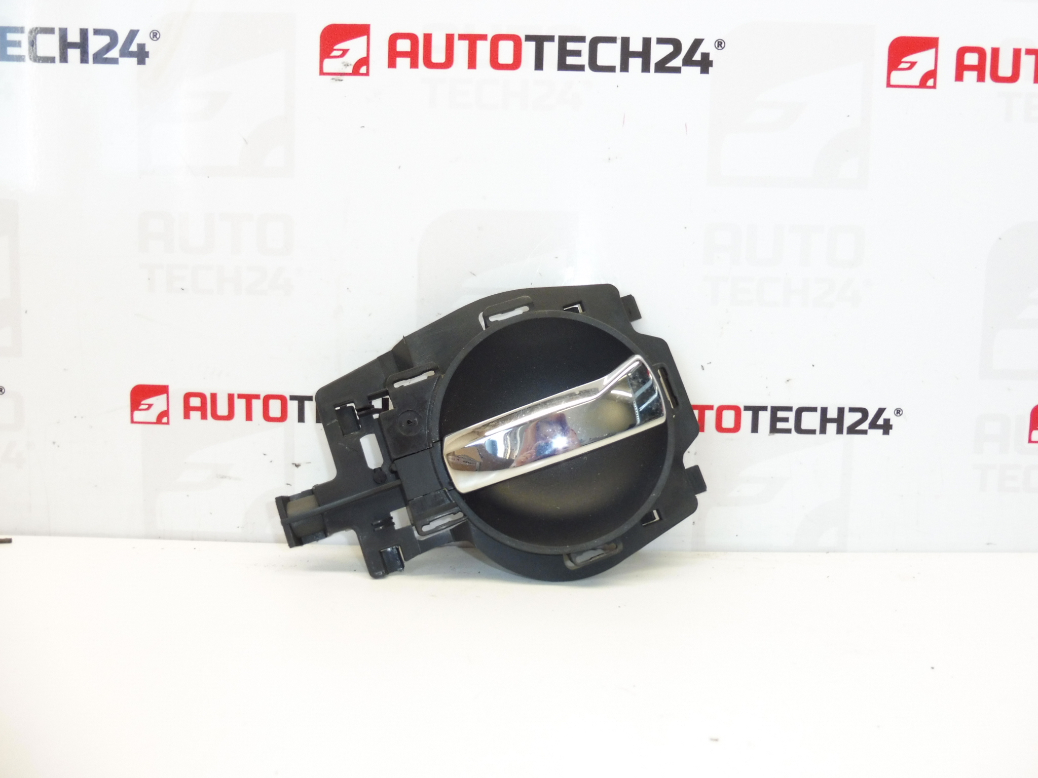 Frente da Porta Esquerda Citroën C2 C3 9680187777 9143N1