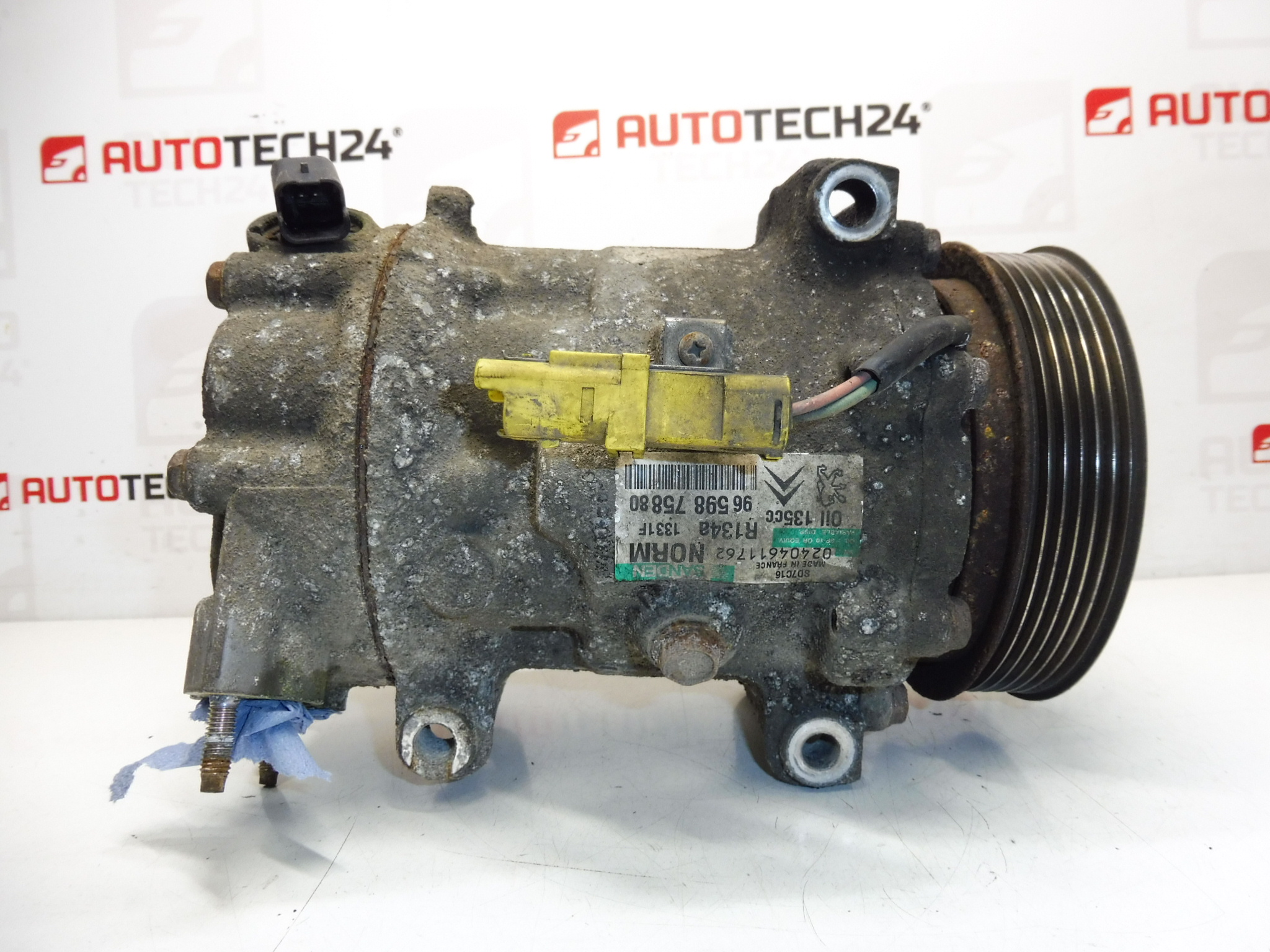 Compressor de Ar Condicionado Sanden SD7C16 1331F 9659875880