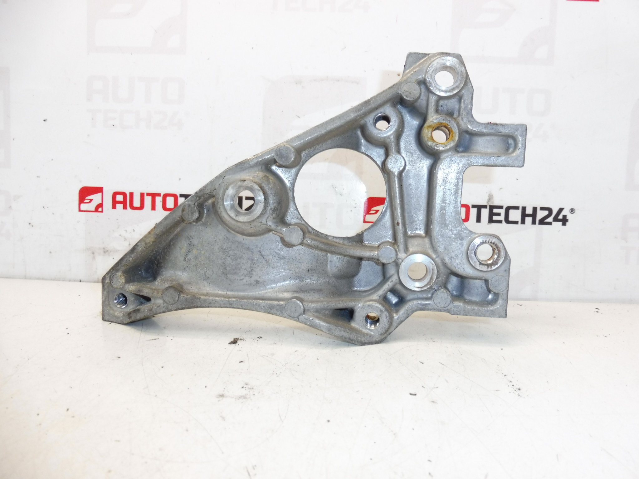 Suporte do Compressor do Ar-Condicionado Citroën Peugeot 1.6 eHDI 9672950980 6453NS