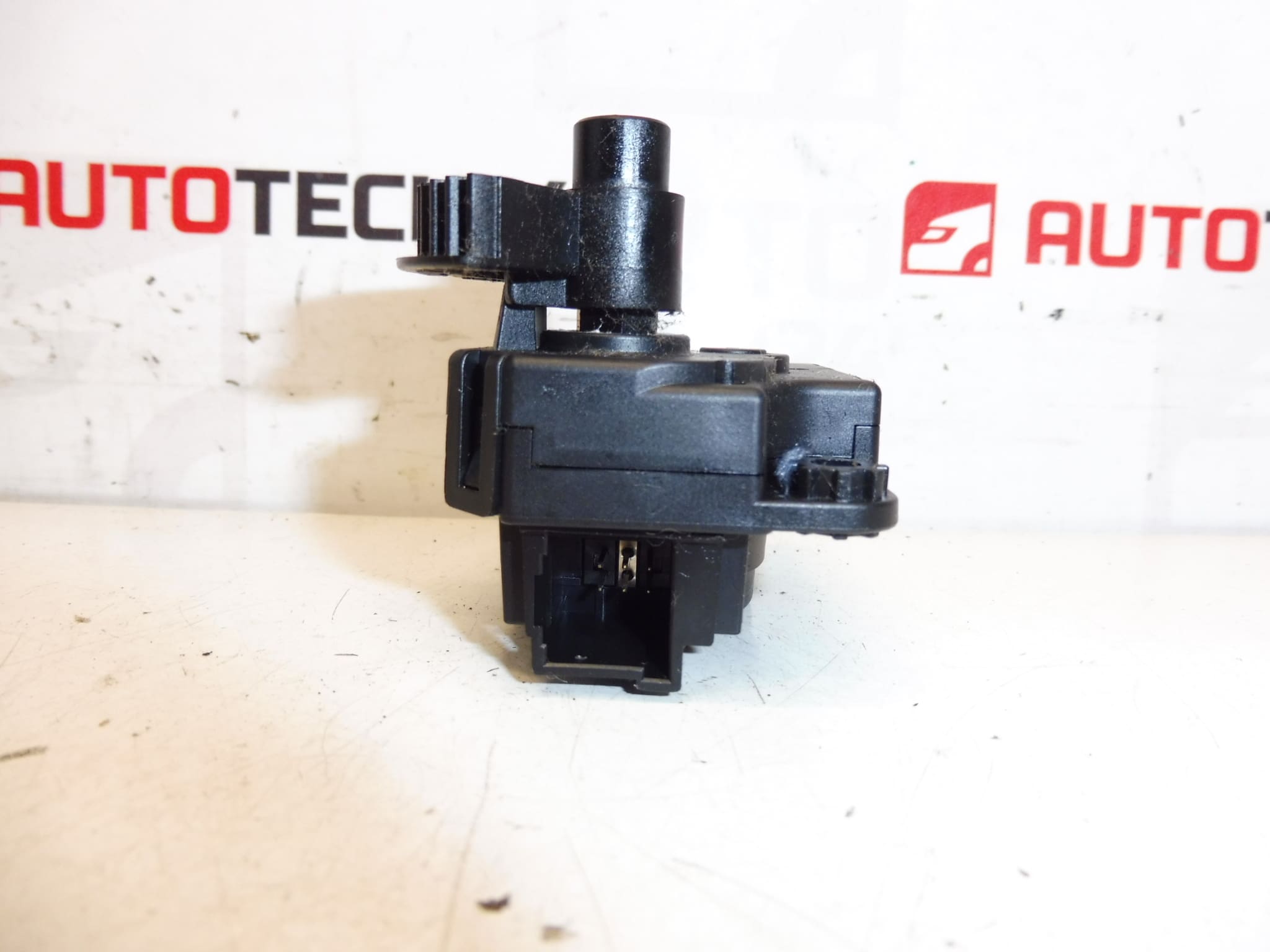 Atuador de aquecedor BEHR Citroën Z5509001 2706149A 6479A9 - Image 2