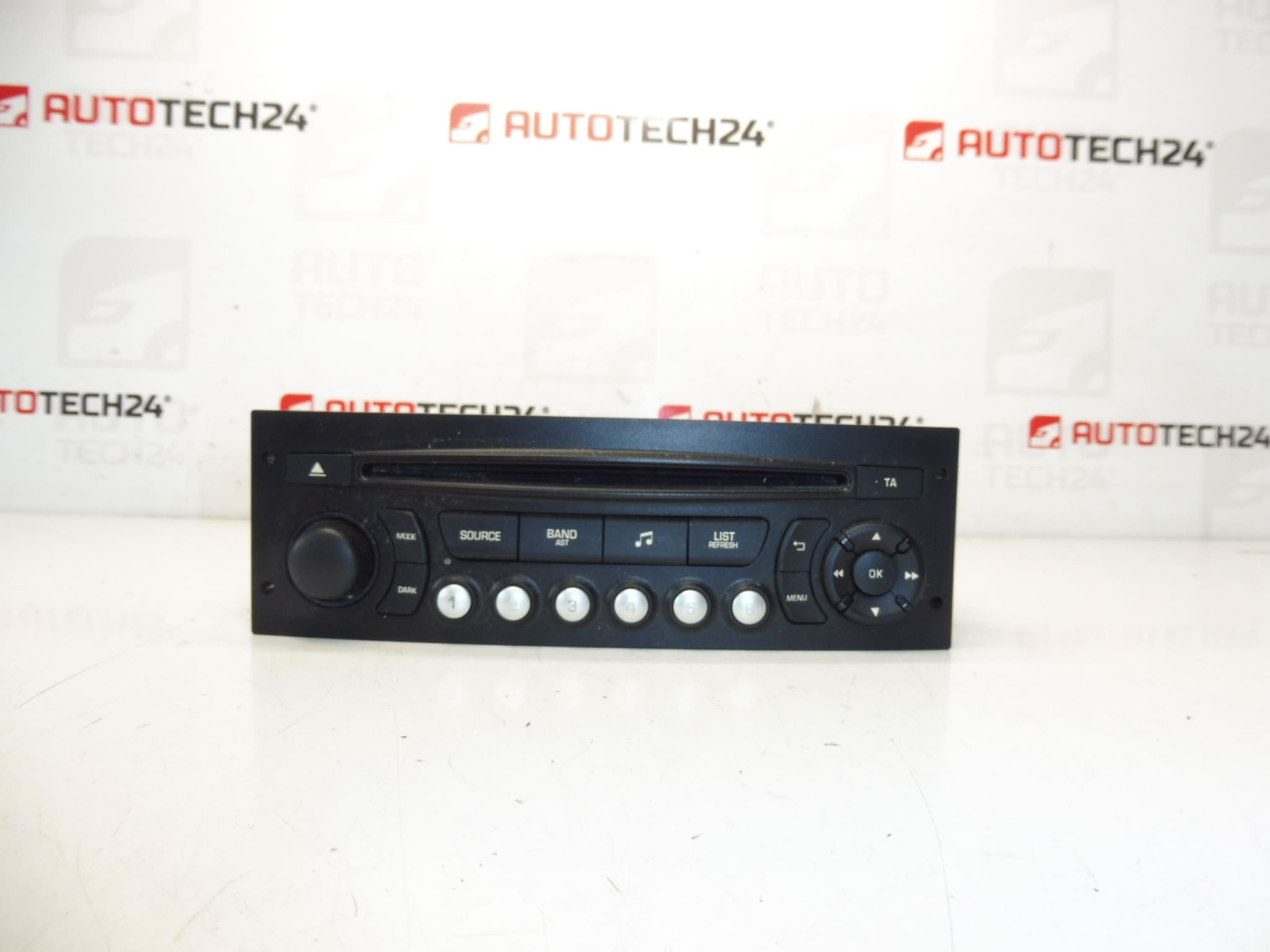 Auto-rádio Continental RD45 98053736XT 1612481780