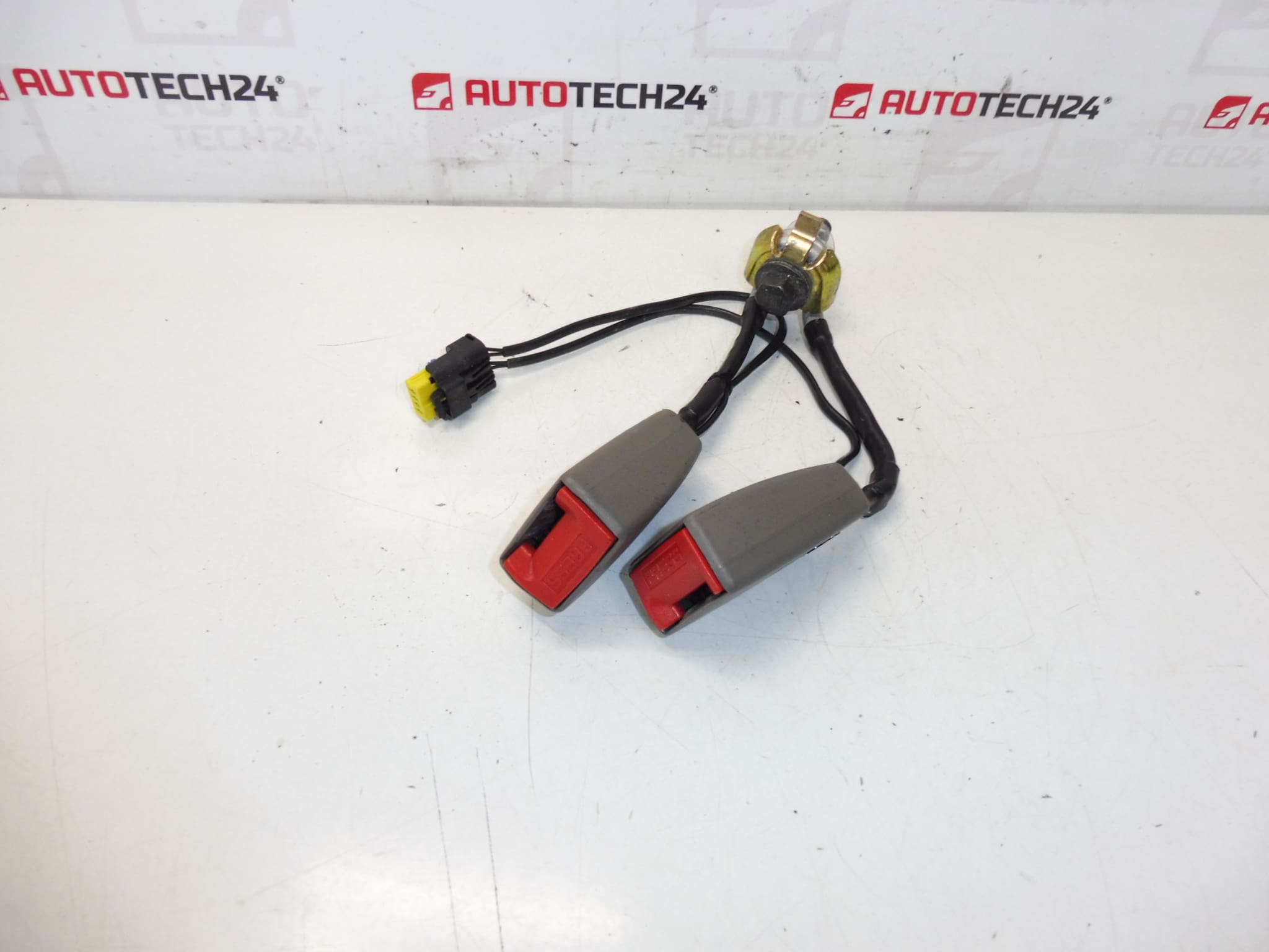 Bloqueio do cinto de segurança Citroën C5 II 8974W8