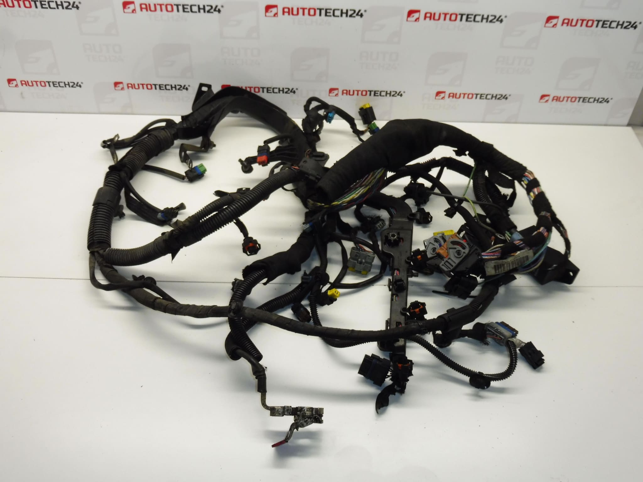 Conjunto Citroën Peugeot 1.6HDI 9662415380 9662415480 6569Z0