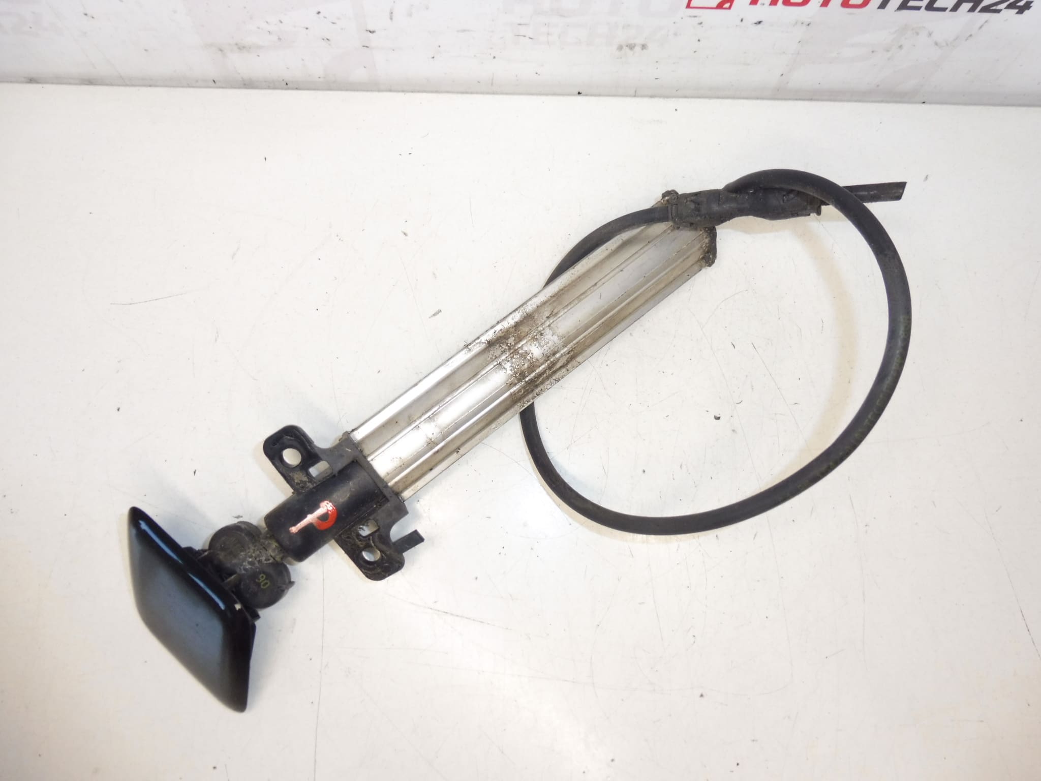 Bocal lavador de farol direito Peugeot 308 T7 6438Y8 6438Z0 - Image 2