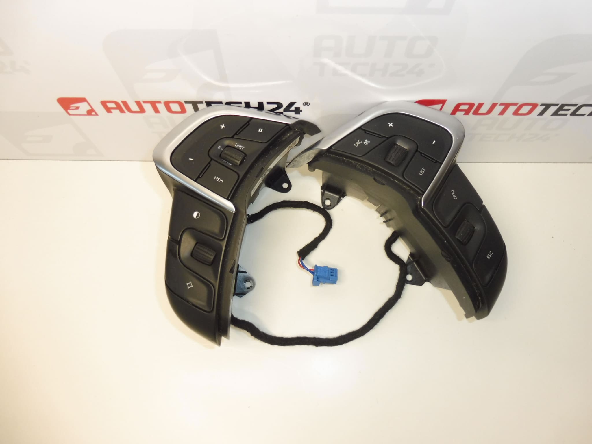 Controle de volante Citroen C4 II e DS4 96720514ZD 98094655ZD