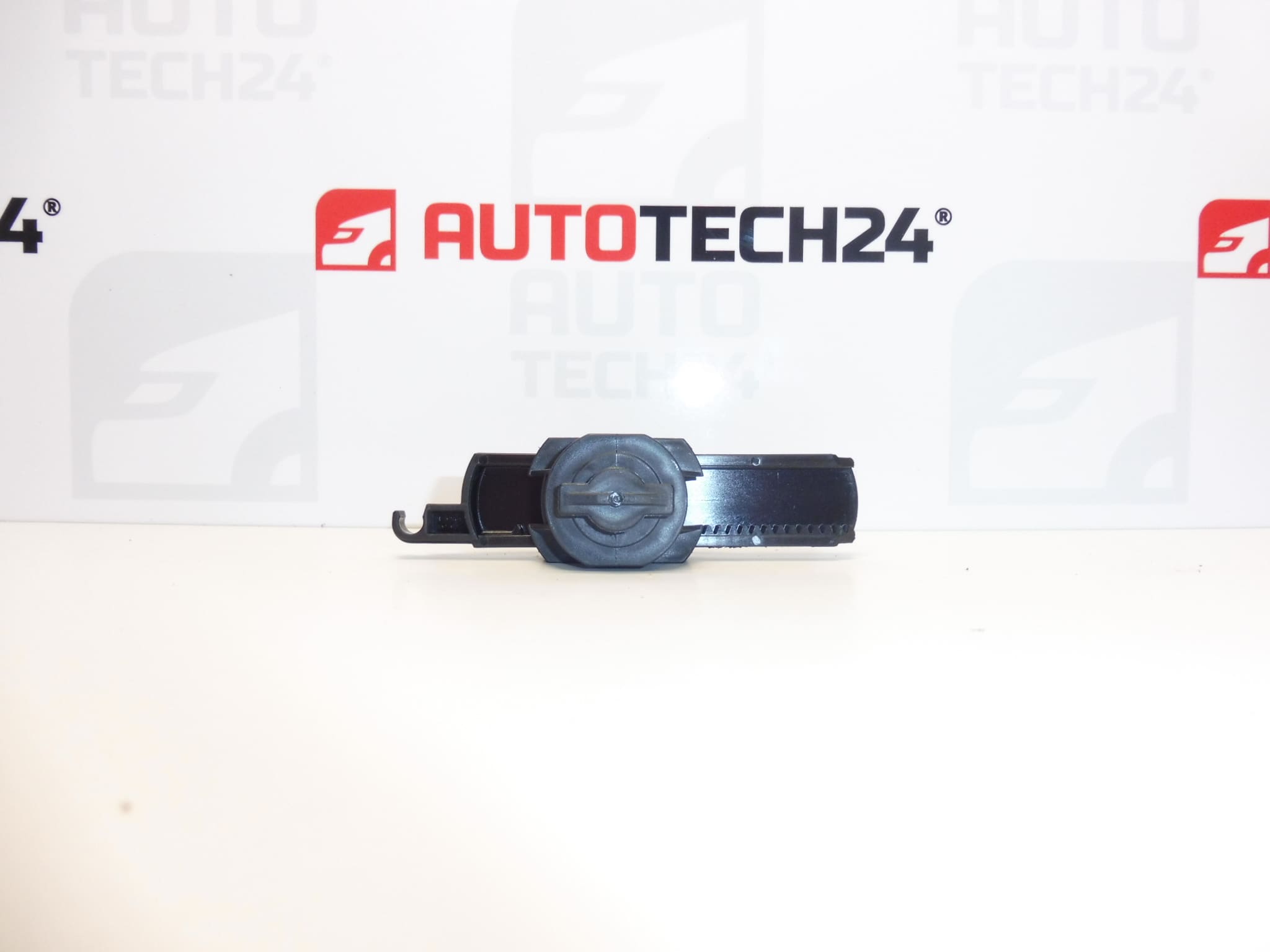 Freio porta-luvas Citroen C4 II B7 e DS4 8218ZL