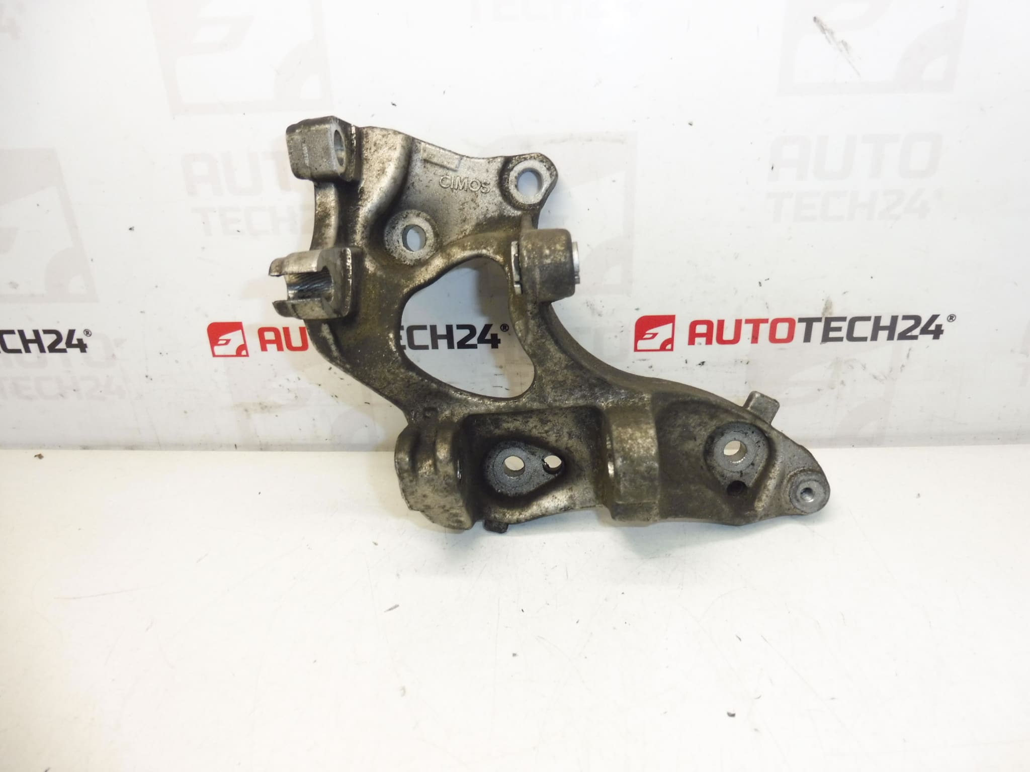 Suporte do alternador Citroën Peugeot 9658199380 5706L1