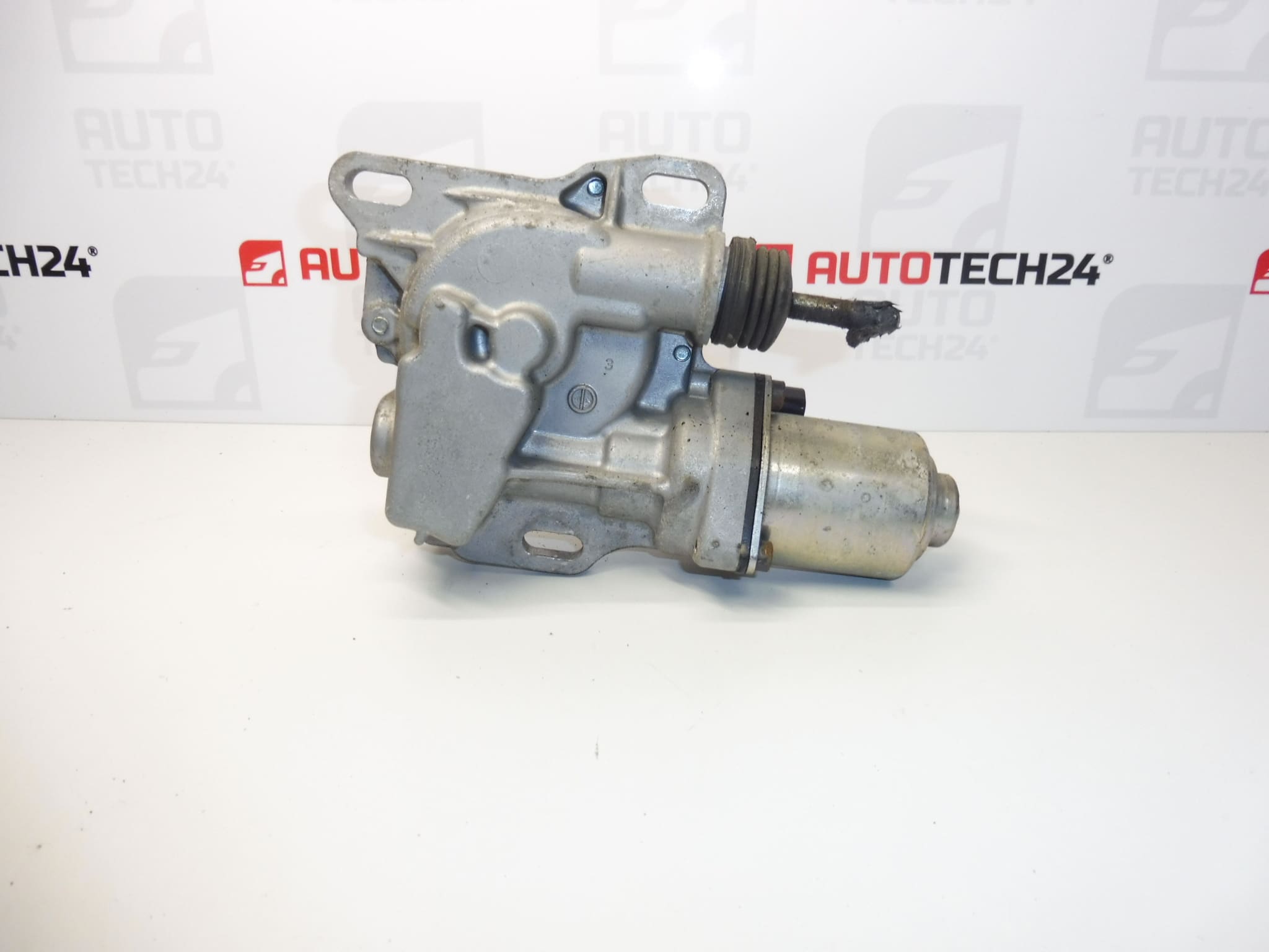 Atuador da embreagem Citroën Peugeot 218245 1612909880