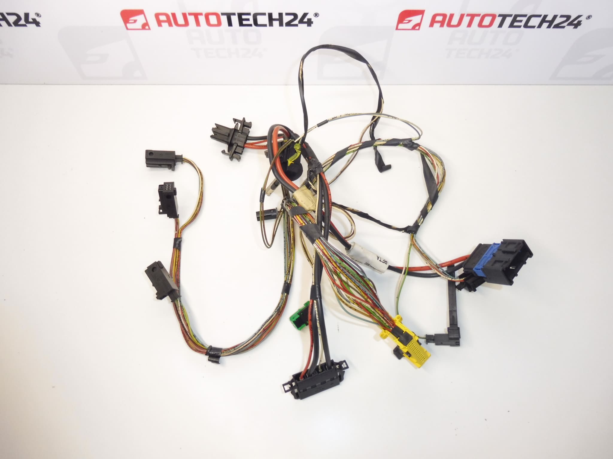 Chicote do ar-condicionado Peugeot 307 a partir de 2004 Behr T5 42991 643642