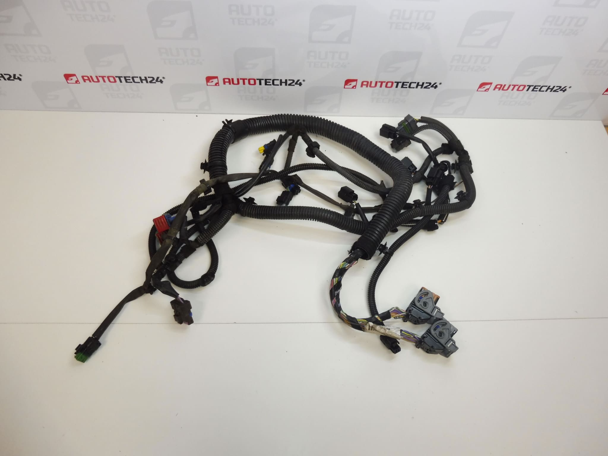 Chicote elétrico do motor Citroën Peugeot 2.0 16V RFJ 9658495380 6558ZA