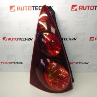 Lanterna traseira esquerda Peugeot 107 2013 81560-0H090 1607990580